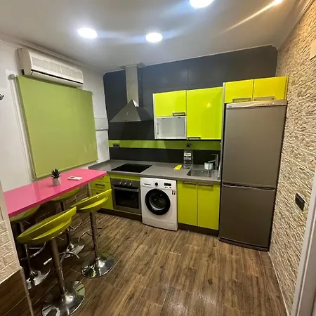 Fantastic Estudio Cerca Del Carrefour Rosaleda Apartment
