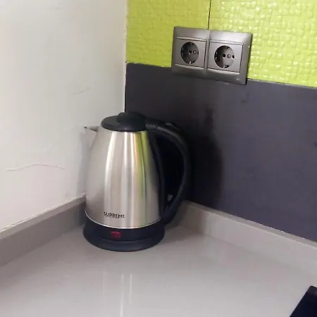 Fantastic Estudio Cerca Del Carrefour Rosaleda Apartment