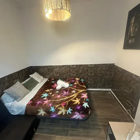 Fantastic Estudio Cerca Del Carrefour Rosaleda Apartment Malaga